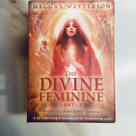 The Divine Feminine Oracle card deck - Picture 4 of 9